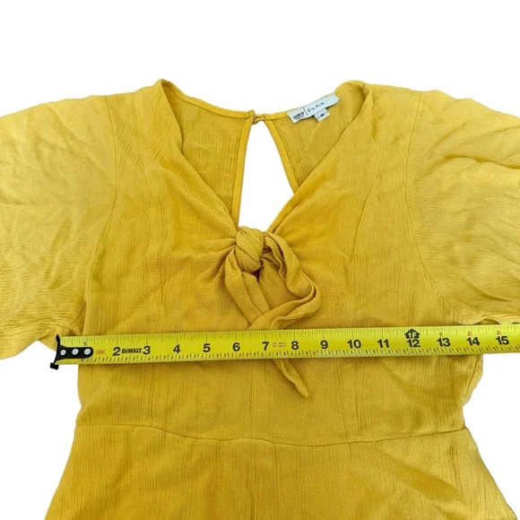 Louna Mustard Tie Romper Yellow Women’s Short Sleeve V-neck Size S - Picture 7 of 11